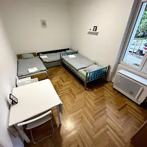  Apartament Hangulatos Lakas Zold Ovezeteben
