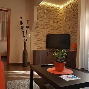  Apartament Mgtels - With Private Parking