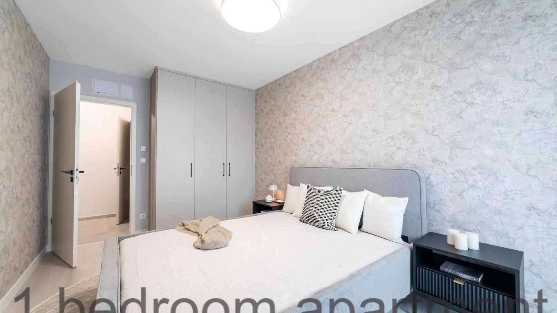 Buda Side Luxury Apartments 3-4-5 Budapest Hungary