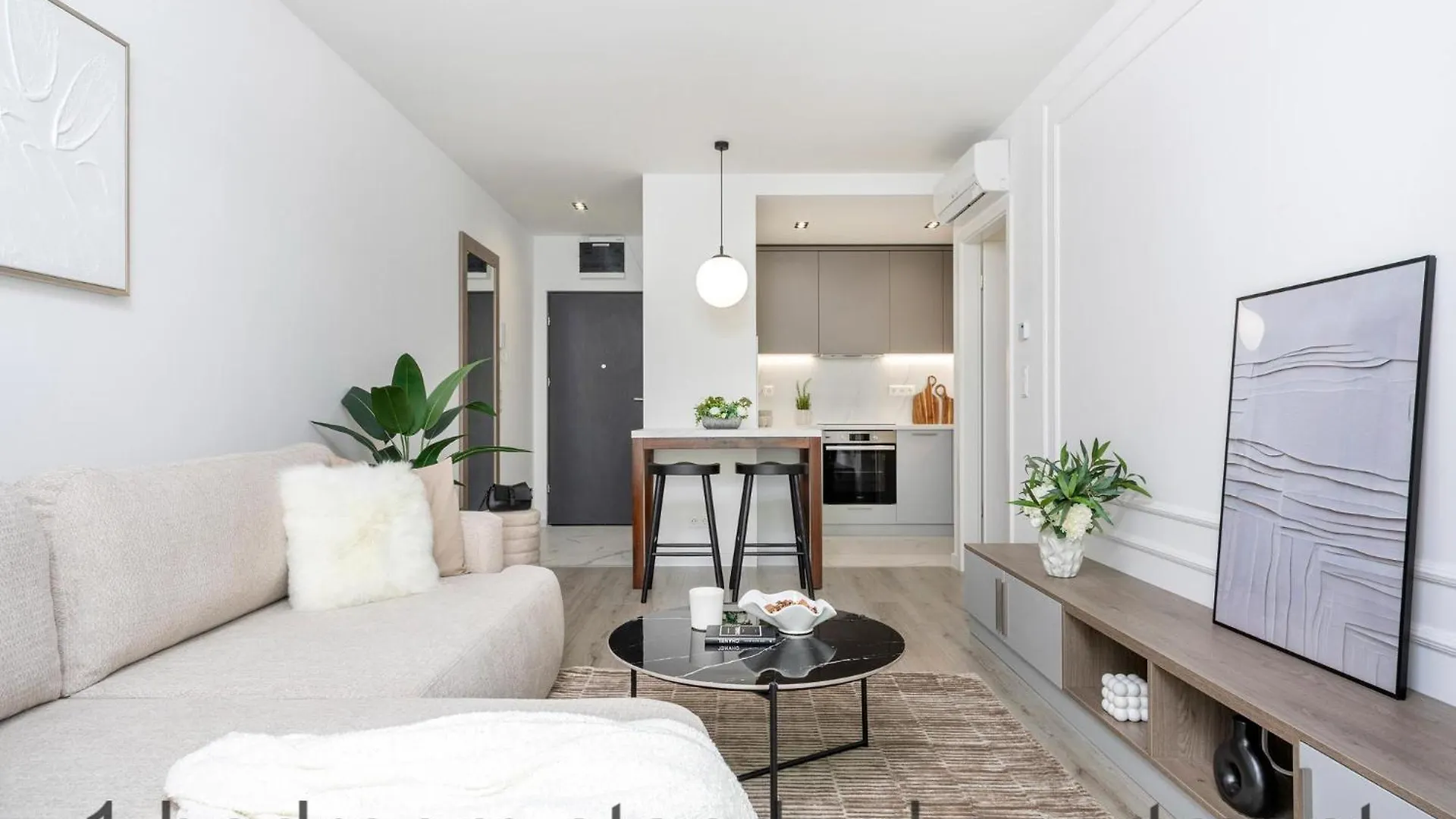 Buda Side Luxury Apartments 3-4-5 Budapest Hungary